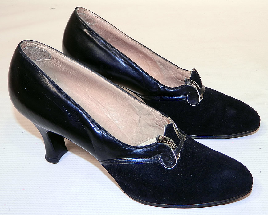 Women‘s Vintage Leather Shoes