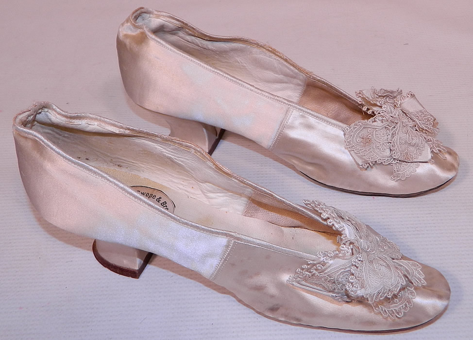 Victorian Joel Swope & Bro. Label White Silk Lace Bow Bridal Wedding Shoes