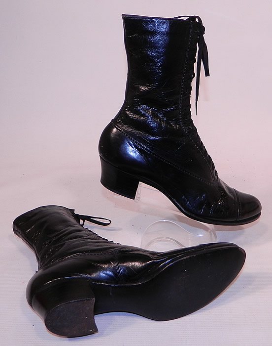 Unworn Victorian Vintage Patrician Label Black Leather High Top Lace-up Boots
These antique boots are difficult to size for today's foot, but my guess would be about a US size 7 or 8 narrow width. 