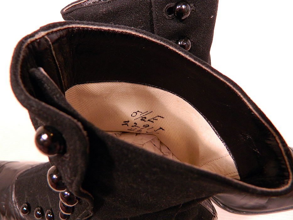 Victorian Black Wool & Leather High Top Button Boots T.E. Moseley Co. Boston
They are stamped inside "T.E. Moseley Co. Boston", size 5 1/2 E. The boots measure 11 inches long, 3 inches wide, with 1 1/2 inch high heels. 