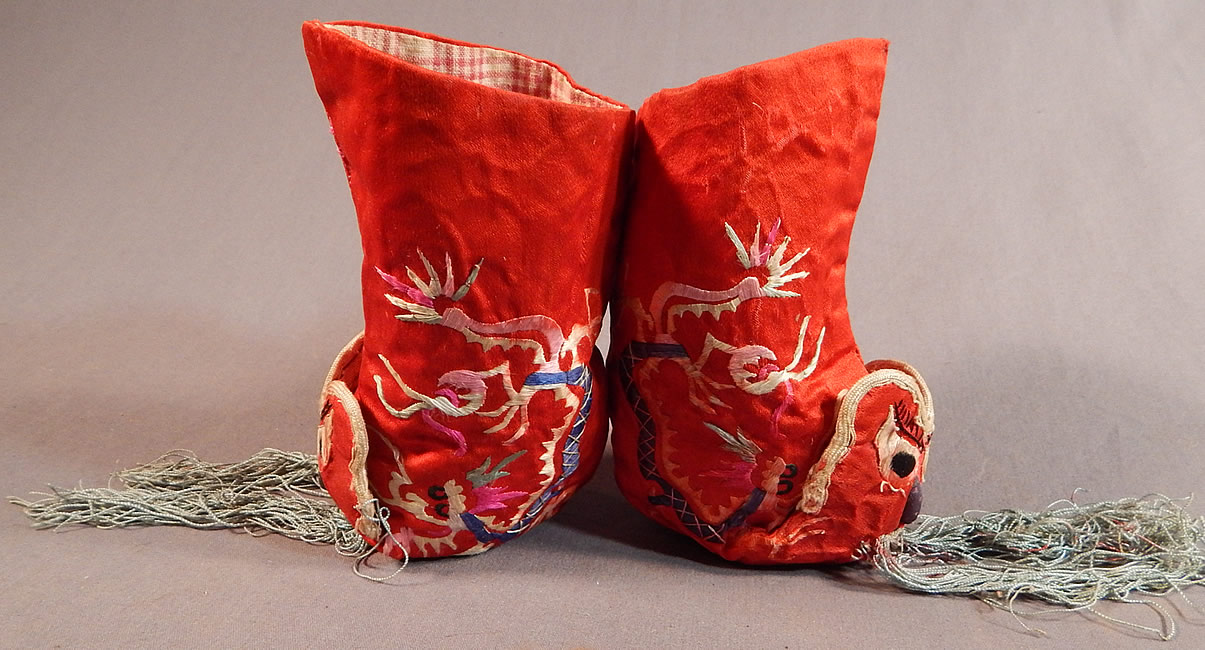 Antique Chinese Child's Red Silk Embroidered Dragon Baby Booties Boots Shoes
The shoes measure 6 inches tall, 3 1/2 inches long, and 1 1/2 inches wide. 
