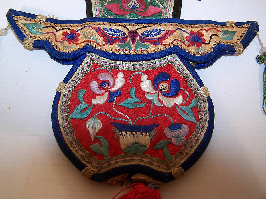 Antique Chinese Silk Embroidered Beaded Tassel Snuff Bottle Pouch Purse