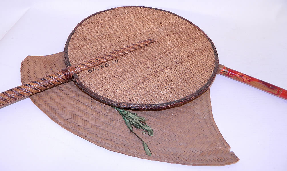 Antique Chinese & South American Woven Straw Handscreen Fixed Fan They are in good condition, with only some minor wear and a small crack in the red wooden handle 