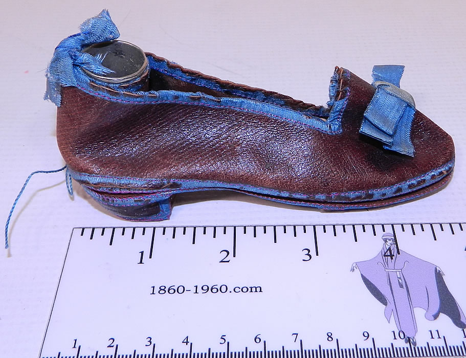 Antique Victorian Sewing Shoe Etui Needle Case Thimble Holder. The shoe measures 5 inches long and 1 1/2 inches wide. 