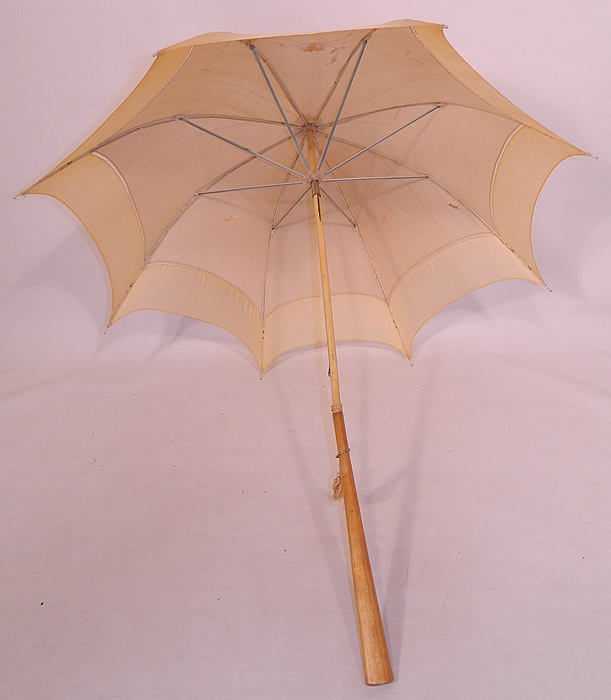 Edwardian Ecru Cream Silk Embroidered Folding Wood Handle  Pagoda Parasol.  This pretty parasol summer umbrella has a pagoda dome shape.