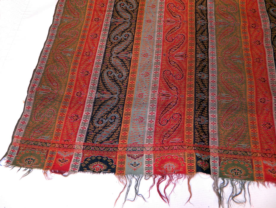 Victorian Antique Jacquard Hand Loom Wool Paisley Striped Shawl Banquet Size
This outstanding oversized large banquet size shawl throw tablecover measures 130 inches long and 60 inches wide. It is in good condition, but has not been cleaned with some small stains near the side edgings and some missing fringe trim off the ends. This is truly a wonderful piece of antique paisley textile art! 
