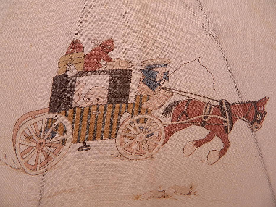 Vintage Chloe Preston Childrens Kewpie Illustration Print Linen Parasol
The parasol measures 23 inches long and 90 inches in circumference when opened. 